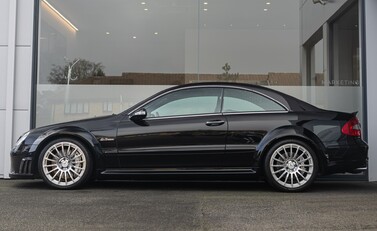 Mercedes-Benz CLK 63 AMG BLACK SERIES 3
