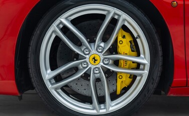 Ferrari 488 SPIDER 27