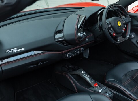 Ferrari 488 SPIDER 20