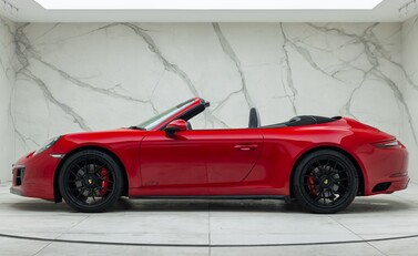 Porsche 911 Carrera GTS CABRIOLET (991.2) 6