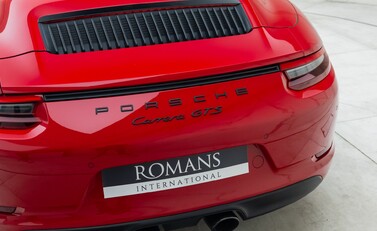 Porsche 911 Carrera GTS CABRIOLET (991.2) 31