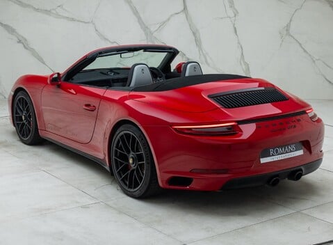 Porsche 911 Carrera GTS CABRIOLET (991.2) 15