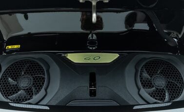 Porsche 911 GT3 TOURING (992) 38