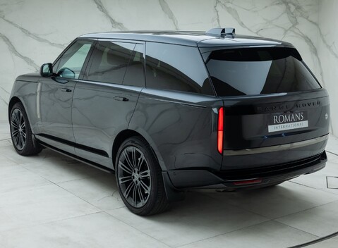 Land Rover Range Rover P615 SV LWB 13