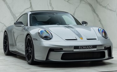 Porsche 911 GT3 TOURING (992) 9