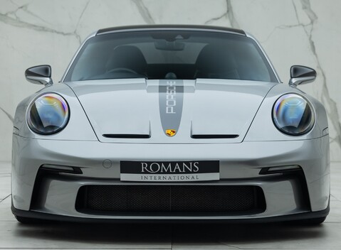 Porsche 911 GT3 TOURING (992) 7