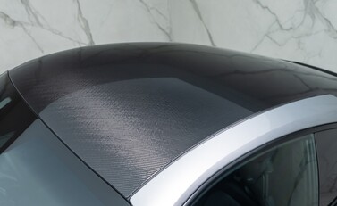 Porsche 911 GT3 TOURING (992) 35