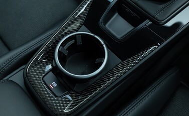 Porsche 911 GT3 TOURING (992) 24