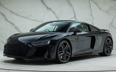 Audi R8 V10 PERFORMANCE CARBON BLACK