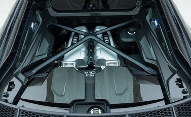 Audi R8 V10 PERFORMANCE CARBON BLACK 38