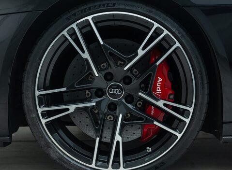 Audi R8 V10 PERFORMANCE CARBON BLACK 25