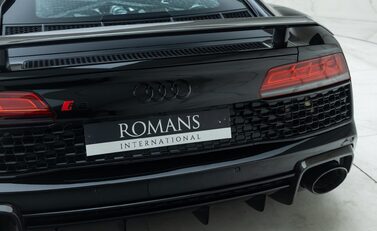 Audi R8 V10 PERFORMANCE CARBON BLACK 27