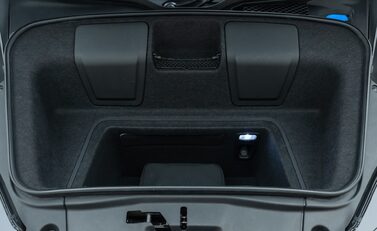 Audi R8 V10 PERFORMANCE CARBON BLACK 40