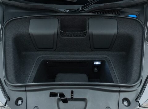 Audi R8 V10 PERFORMANCE CARBON BLACK 40