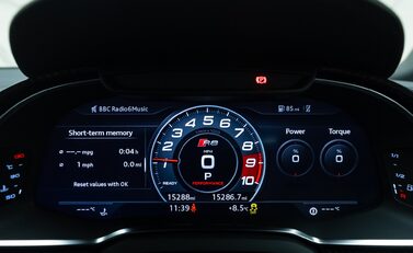 Audi R8 V10 PERFORMANCE CARBON BLACK 17