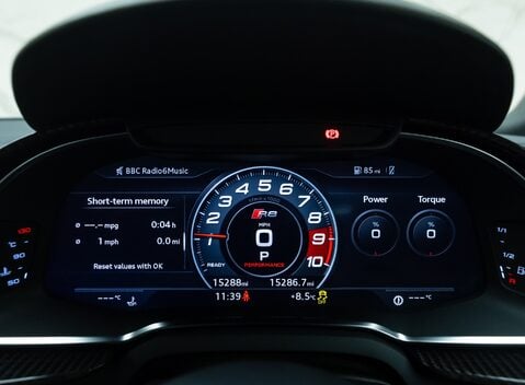 Audi R8 V10 PERFORMANCE CARBON BLACK 17