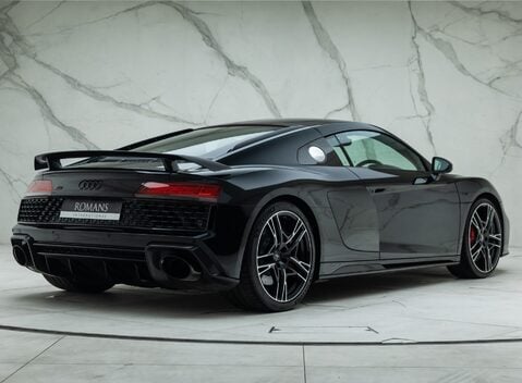 Audi R8 V10 PERFORMANCE CARBON BLACK 6