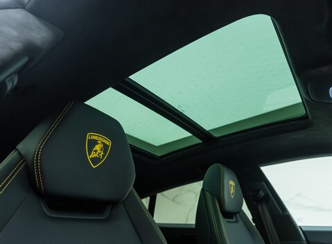 Lamborghini Urus S 16