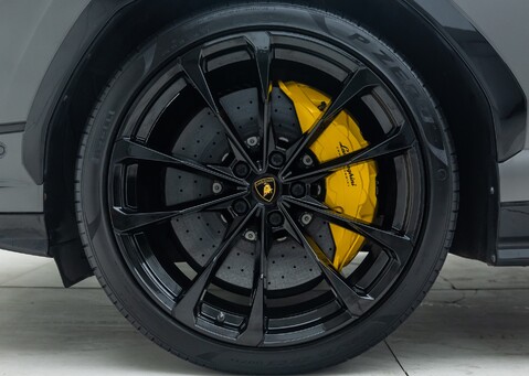 Lamborghini Urus S 