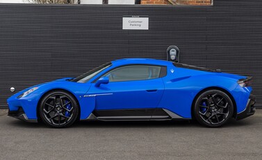 Maserati MC20 3