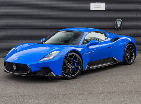Maserati MC20 2