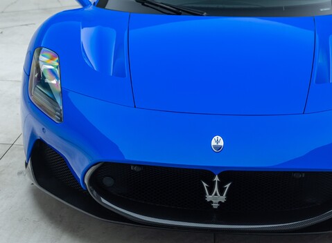 Maserati MC20 27