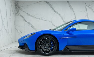 Maserati MC20 39