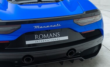 Maserati MC20 28