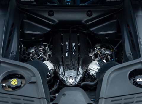 Maserati MC20 41
