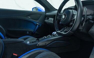 Maserati MC20 13
