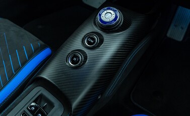 Maserati MC20 21