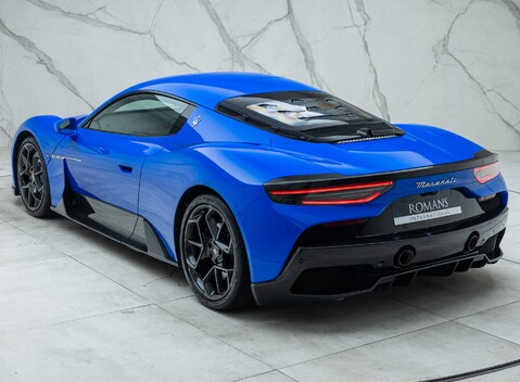 Maserati MC20 12