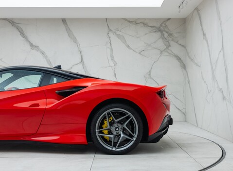 Ferrari F8 Tributo 41