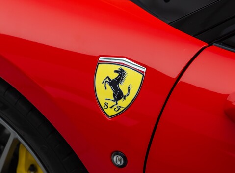 Ferrari F8 Tributo 35