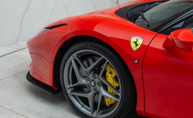 Ferrari F8 Tributo 33