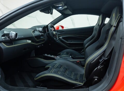 Ferrari F8 Tributo 18