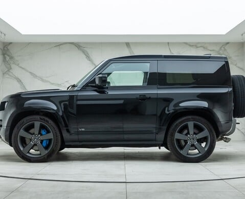 Land Rover Defender 90 V8 P525