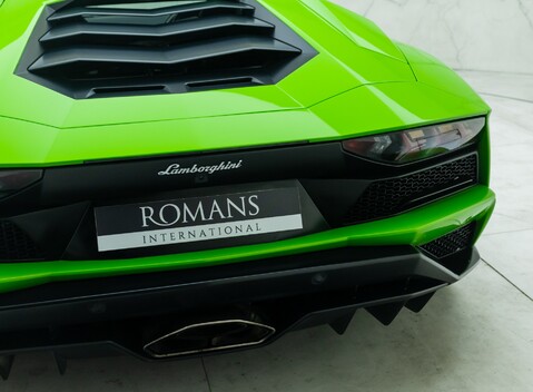 Lamborghini Aventador S LP 740-4 26