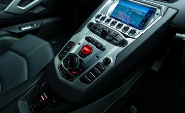 Lamborghini Aventador S LP 740-4 21