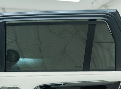 Land Rover Range Rover D350 AUTOBIOGRAPHY LWB 30