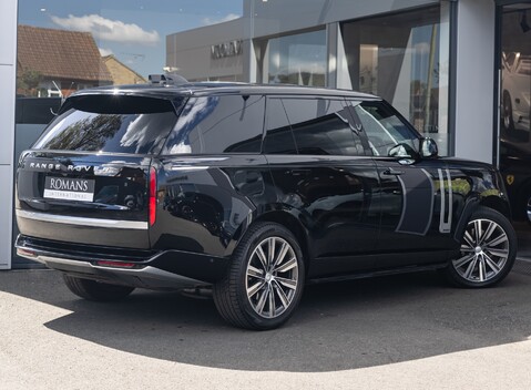 Land Rover Range Rover D350 AUTOBIOGRAPHY LWB 4