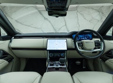 Land Rover Range Rover P400 AUTOBIOGRAPHY LWB 7 Seater 22