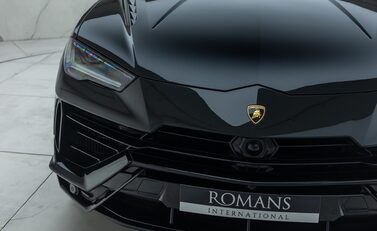 Lamborghini Urus S 32