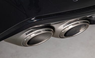 Lamborghini Urus S 35