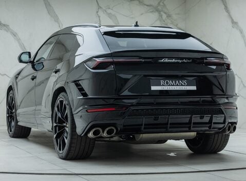 Lamborghini Urus S 10