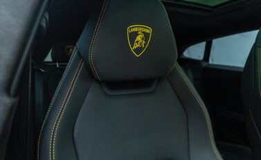 Lamborghini Urus S 15