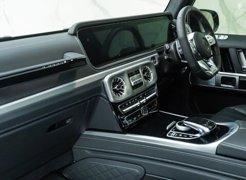 Mercedes-Benz G Class AMG G 63 20