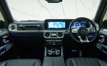 Mercedes-Benz G Class AMG G 63 21