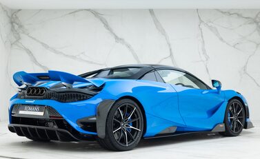 McLaren 765LT Spider 6