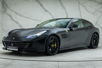 Ferrari GTC4 Lusso T